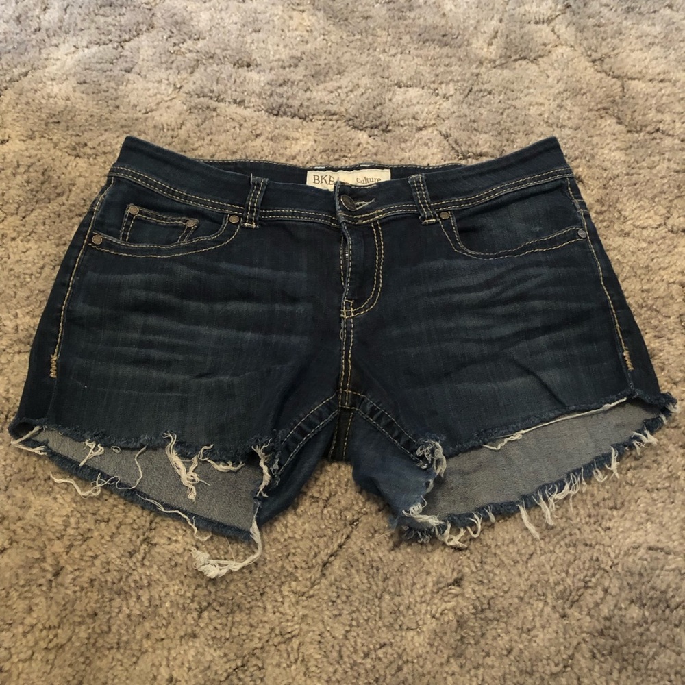 Cut off shorts